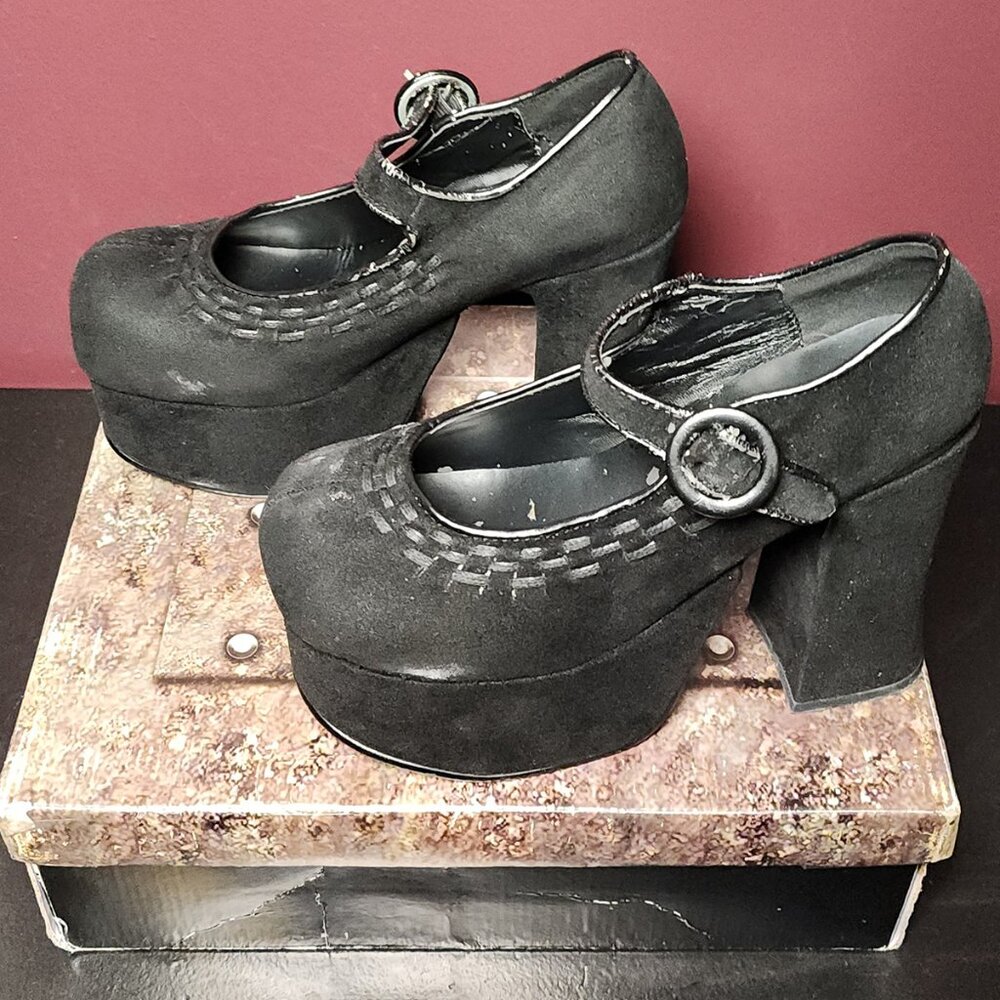 Vintage Demonia Platform Heels - Size 7 - Picture 3 of 9